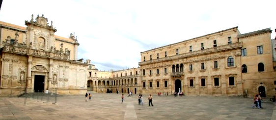 Lecce, piazza del duomo Lecce, piazza del duomo