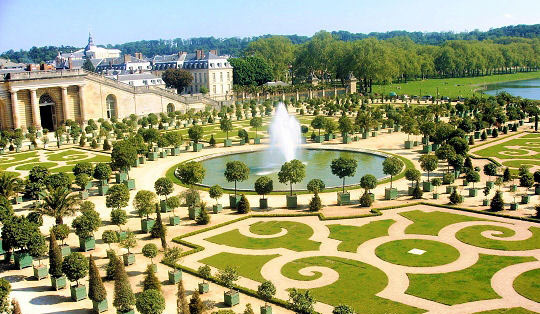 L'orangerie di André Le Nôtre a Versailles