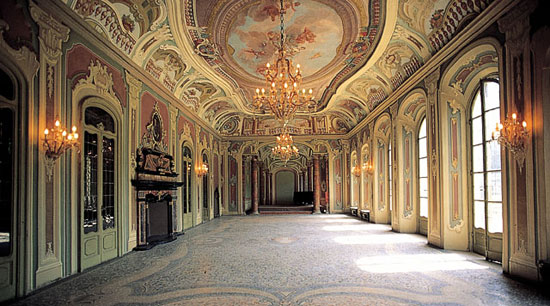 Palazzo Estense, galleria
