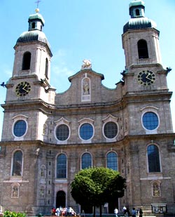 Duomo di Innsbruck, facciata