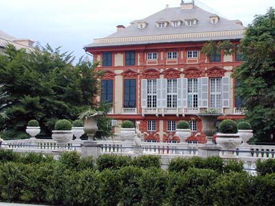 Palazzo rosso, Genova