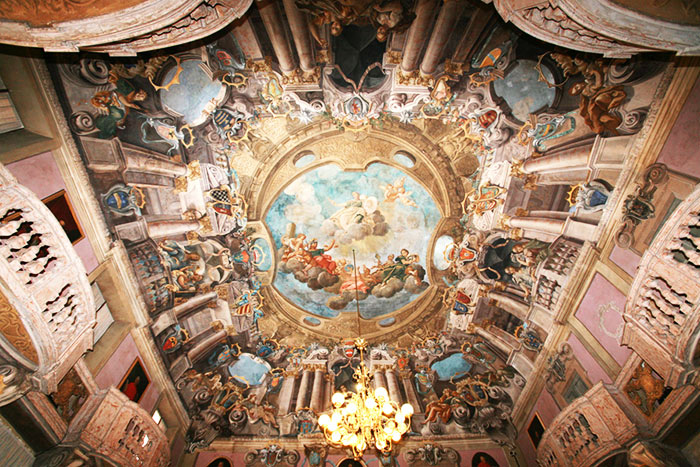 sala cardinali san carlo modena
