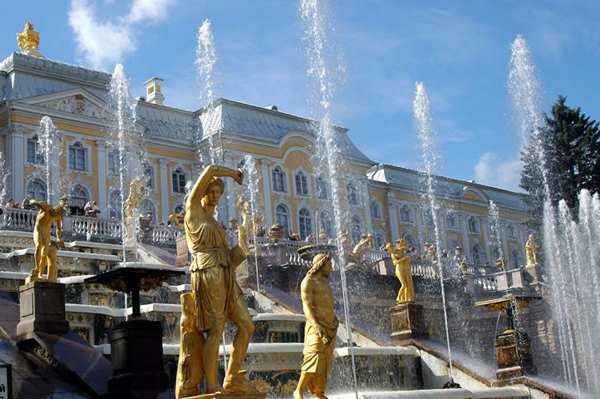 Il palazzo di Petrodvorec, San Pietroburgo