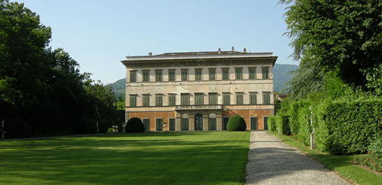 Villa Marlia, facciata