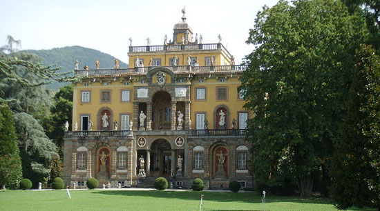Villa Torrigiani, facciata 