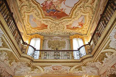 Villa Widmann, particolare degli interni