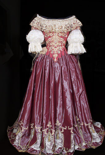 La Moda Femminile Dal 1600 Al 1650
