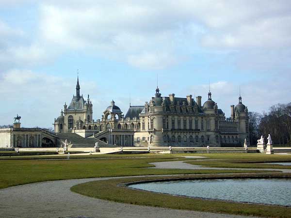 Il castello di Chantilly, oggi sede del museo Condè